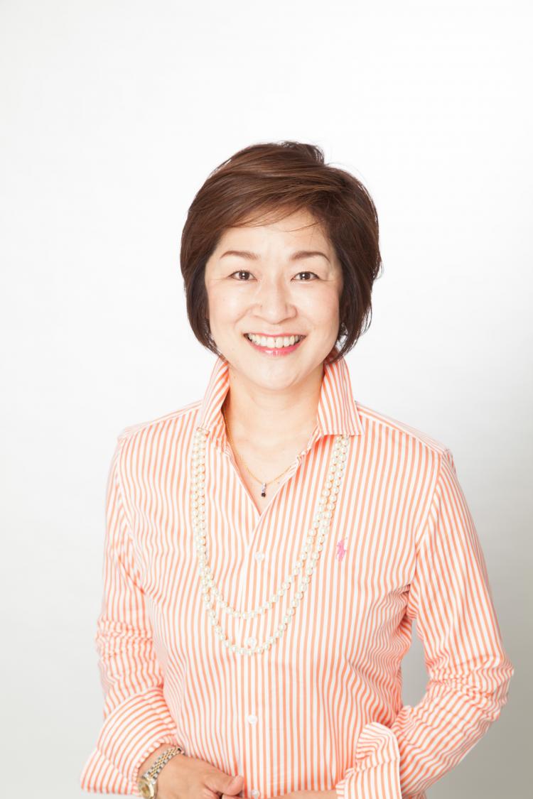 室屋佳子