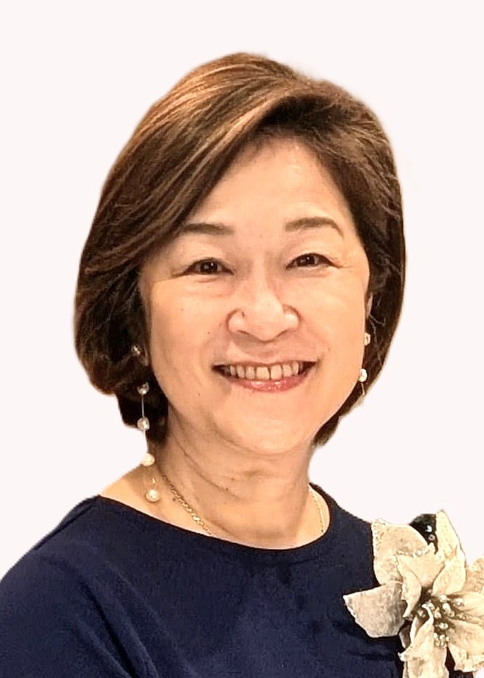 室屋佳子